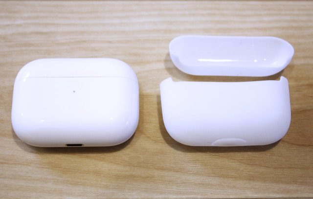 ESR Protective AirPods Cover レビュー