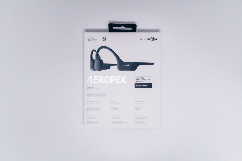 AfterShokz Aeropexのパッケージ背面
