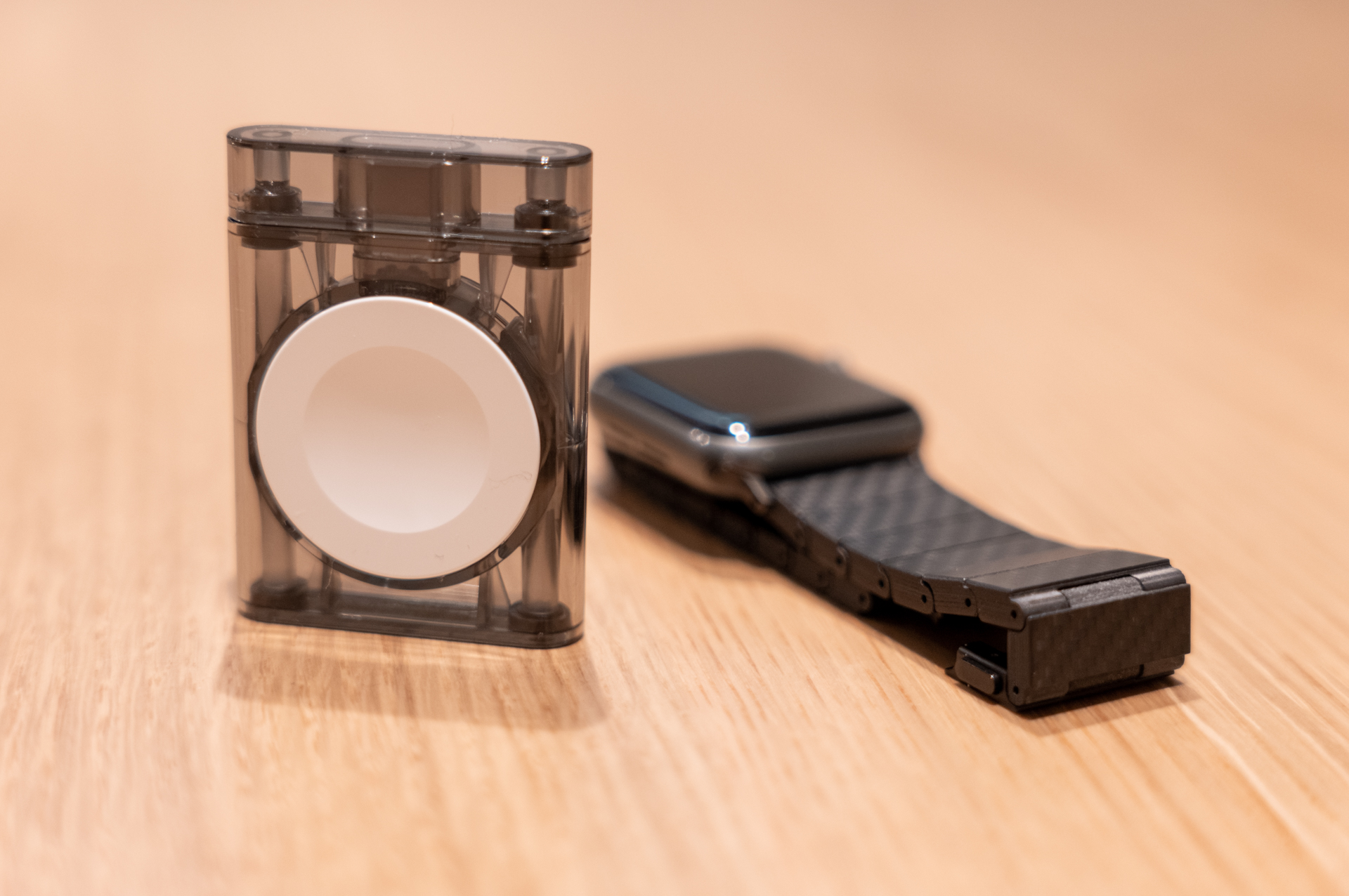PITAKA Power Dongle レビュー／ケーブルレスで使える小型軽量Apple Watch充電器